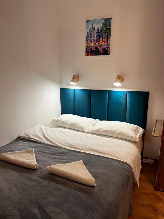 Murano Apartaments Atrium Varşovia Exterior foto
